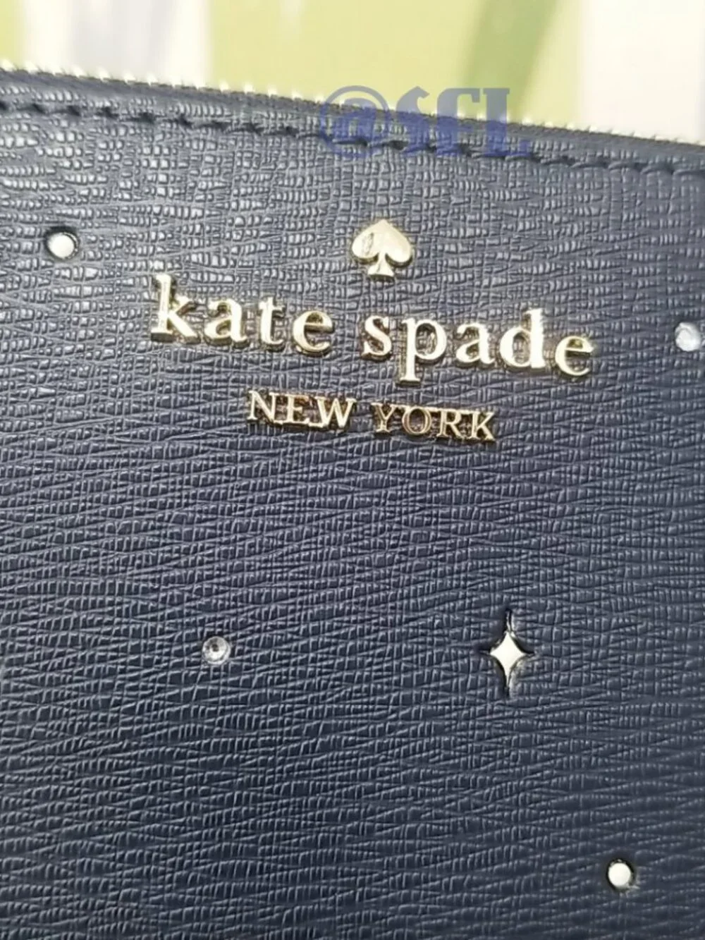 Kate Spade x Disney Lady And The Tramp Dogs Large Slim Card Holder L Zip Wristle